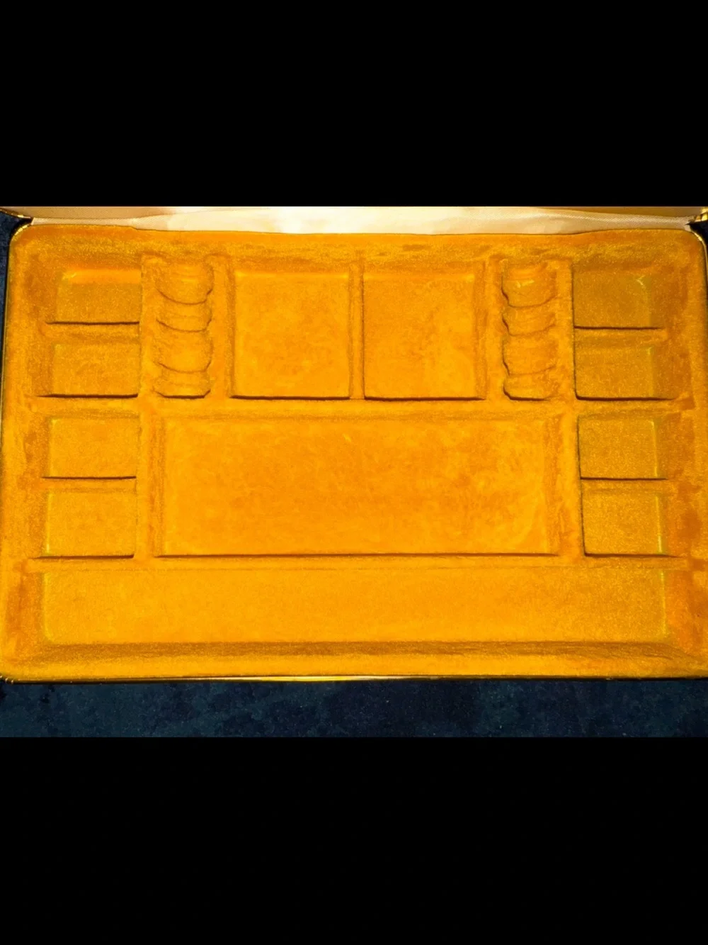 Vintage Mele 70s Retro Flower Power Hard Case Travel Jewelry Earring Box